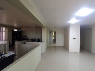 JULIACA - SALIDA A AREQUIPA SE VENDE ALMACEN CON OFICINAS
