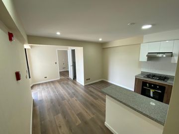 VENTA DPTO DE ESTRENO 01 DORM.AV.PRINCIPAL-PISO 5 -SURQUILLO