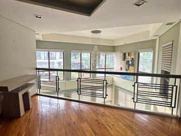5BR House and Lot for Sale in Cottonwood Heights, Antipolo