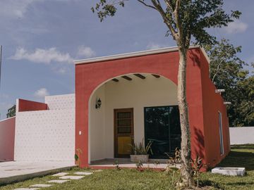 Casa en venta de un piso, 2 recámaras en Chicxulub Yucatán - Entrega inmediata