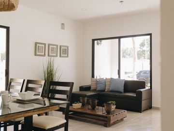 Casa en venta de un piso, 2 recámaras en Chicxulub Yucatán - Entrega inmediata