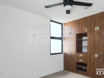Casa en venta de 1 piso y 3 recámaras a 300 del mar en Chelem Yucatán - Preventa diciembre 2026