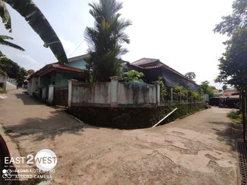 Dijual Rumah Hoek 500 m dibelakang Perumahan Shilla Sawangan Golf Bojongsari Depok Murah Luas Lokasi Strategis Siap Huni