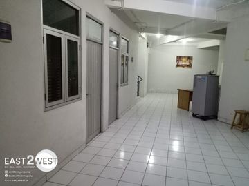 Dijual Rumah + Kost Cluster Angelonia Gading Serpong Tangerang Bagus Rapi Bersih Lokasi Sangat Strategis Siap Operasional