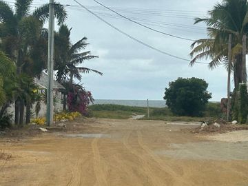 VENDO DE OPRTUNIDAD TERRENO EN PLAYAS