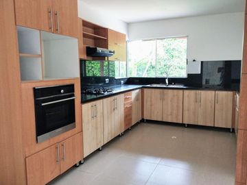 VENDO CASA EN LA MORADA CALI VALLE DEL CAUCA