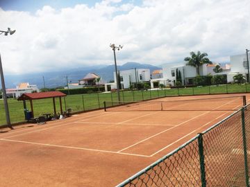 VENDO CASA EN LA MORADA CALI VALLE DEL CAUCA