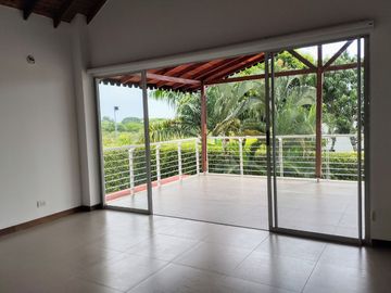 VENDO CASA EN LA MORADA CALI VALLE DEL CAUCA