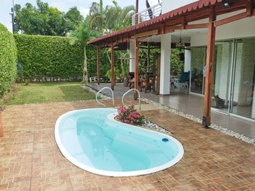 VENDO CASA EN LA MORADA CALI VALLE DEL CAUCA