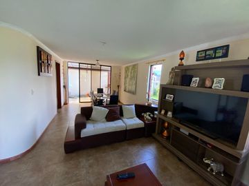 Casa de venta valle de los chillos sector selva alegre