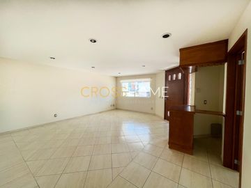 CASA EN VENTA EN CUMBRES DEL LAGO JURIQUILLA QUERETARO