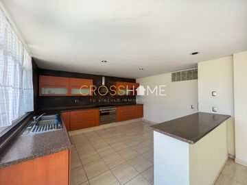 CASA EN VENTA EN CUMBRES DEL LAGO JURIQUILLA QUERETARO