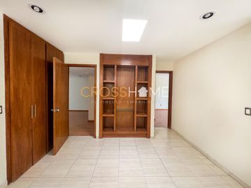 CASA EN VENTA EN CUMBRES DEL LAGO JURIQUILLA QUERETARO