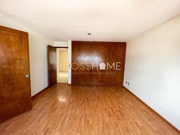 CASA EN VENTA EN CUMBRES DEL LAGO JURIQUILLA QUERETARO