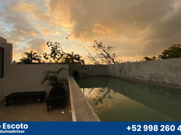 Hermosa casa boutique de 3 recámaras en Tulum centro.