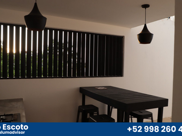 Hermosa casa boutique de 3 recámaras en Tulum centro.