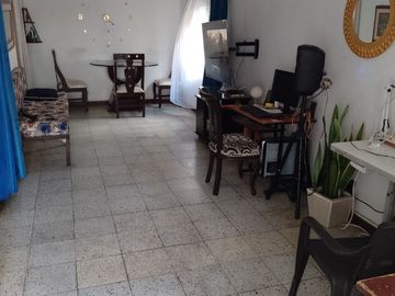 VENDO PRIMER PISO  PROPIEDAD HORIZONTAL LAS GRANJAS CALI