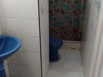 VENDO PRIMER PISO  PROPIEDAD HORIZONTAL LAS GRANJAS CALI