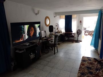 VENDO PRIMER PISO  PROPIEDAD HORIZONTAL LAS GRANJAS CALI