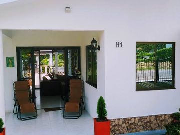Excelente oportunidad de Vivenda ó Inverción Casa Quinta La Estacia Vía Melgar El Carmen