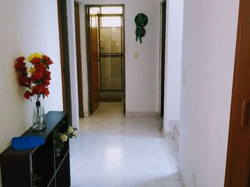 Excelente oportunidad de Vivenda ó Inverción Casa Quinta La Estacia Vía Melgar El Carmen