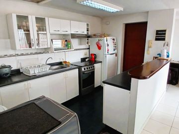 DEPARTAMENTO FLAT CON AIRES - Surquillo