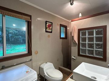 OPORTUNIDAD Se vende casa con parcela en sector  cayumapu, 25km de Valdivia ( salida norte por la vaquita)