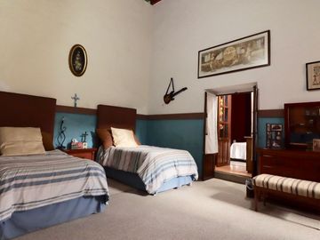 SE VENDE CASONA EN MORELIA, CENTRO HISTÓRICO.