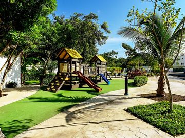 Departamento en venta, PLAYA DEL CARMEN, 2 habitaciones, gym, recepción, coworking