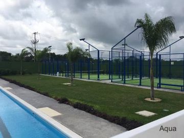 Casa con dos terrazas planta baja y rooftop, alberca privada, venta, Huayacan Cancun.