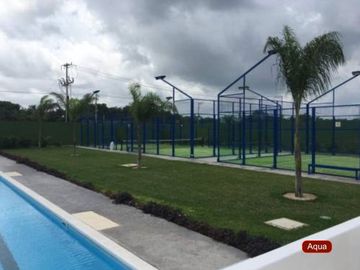 Casa con dos terrazas planta baja y rooftop, alberca privada, venta, Huayacan Cancun.