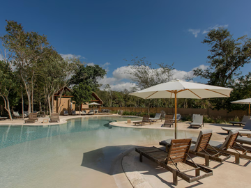 THE VILLAGE CORASOL ONE BEDROOM