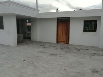 Casa de venta en Otavalo en ciudadela Los Lagos