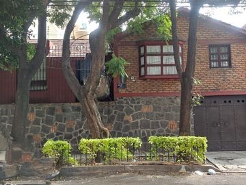 CASA  EN VENTA, CALLE 5 DE FEBRERO, COLONIA ÁLAMOS.  CDMX.