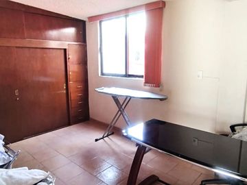 CASA  EN VENTA, CALLE 5 DE FEBRERO, COLONIA ÁLAMOS.  CDMX.