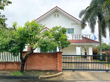 Large 4-Bed House in Hang Dong at Lanna Thara for Sale near Meritton British International School