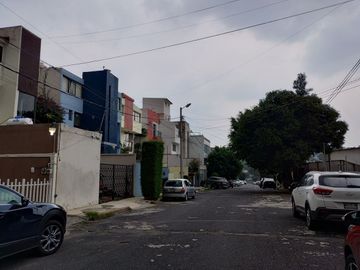 Casa en Venta en Cd Brisa, Naucalpan