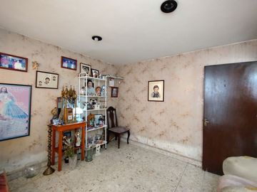Casa en Venta Col. La Merced, Toluca, Zona Estadio La Bombonera
