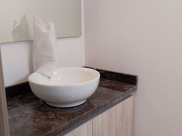 CASA EN VENTA EN MORILLOTLA A LA CALLE CERCA A  LA UVM Y LA UDLA