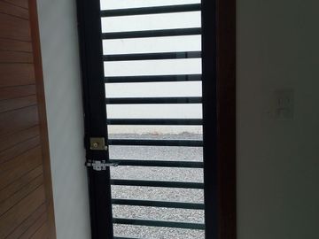 CASA EN VENTA EN MORILLOTLA A LA CALLE CERCA A  LA UVM Y LA UDLA