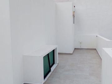 CASA EN VENTA EN MORILLOTLA A LA CALLE CERCA A  LA UVM Y LA UDLA