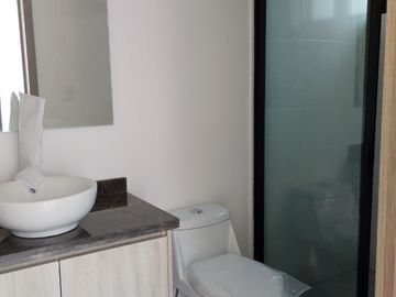 CASA EN VENTA EN MORILLOTLA A LA CALLE CERCA A  LA UVM Y LA UDLA
