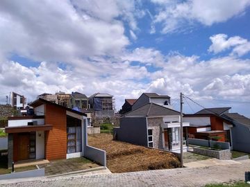 Rumah Rasa Villa Sejuk di Perumahan Lembang Cihideung Parongpong