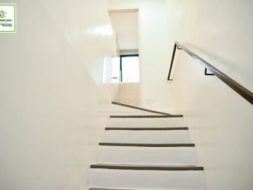Modern Townhouse For sale in San Mateo, Rizal