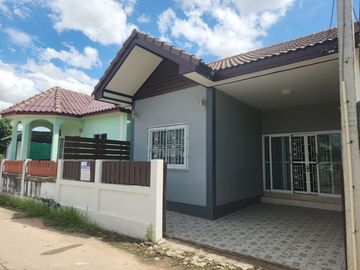 For Sale - One-Story Twin House in Sukhawadi Soi, Sung Noen, Nakhon Ratchasima. The house is situated on a 37 square wah plot and features 2 bedrooms