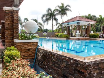 Ready for Occupancy Studio Unit Valenzuela City Condo near NLEX