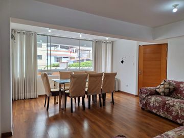 ¡VENTA DEPARTAMENTO 1ER PISO VISTA CALLE EN SAN BORJA!