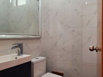 ¡VENTA DEPARTAMENTO 1ER PISO VISTA CALLE EN SAN BORJA!