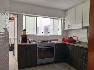 ¡VENTA DEPARTAMENTO 1ER PISO VISTA CALLE EN SAN BORJA!