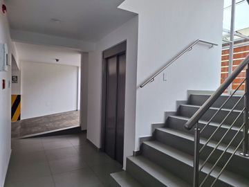 ¡VENTA DEPARTAMENTO 1ER PISO VISTA CALLE EN SAN BORJA!